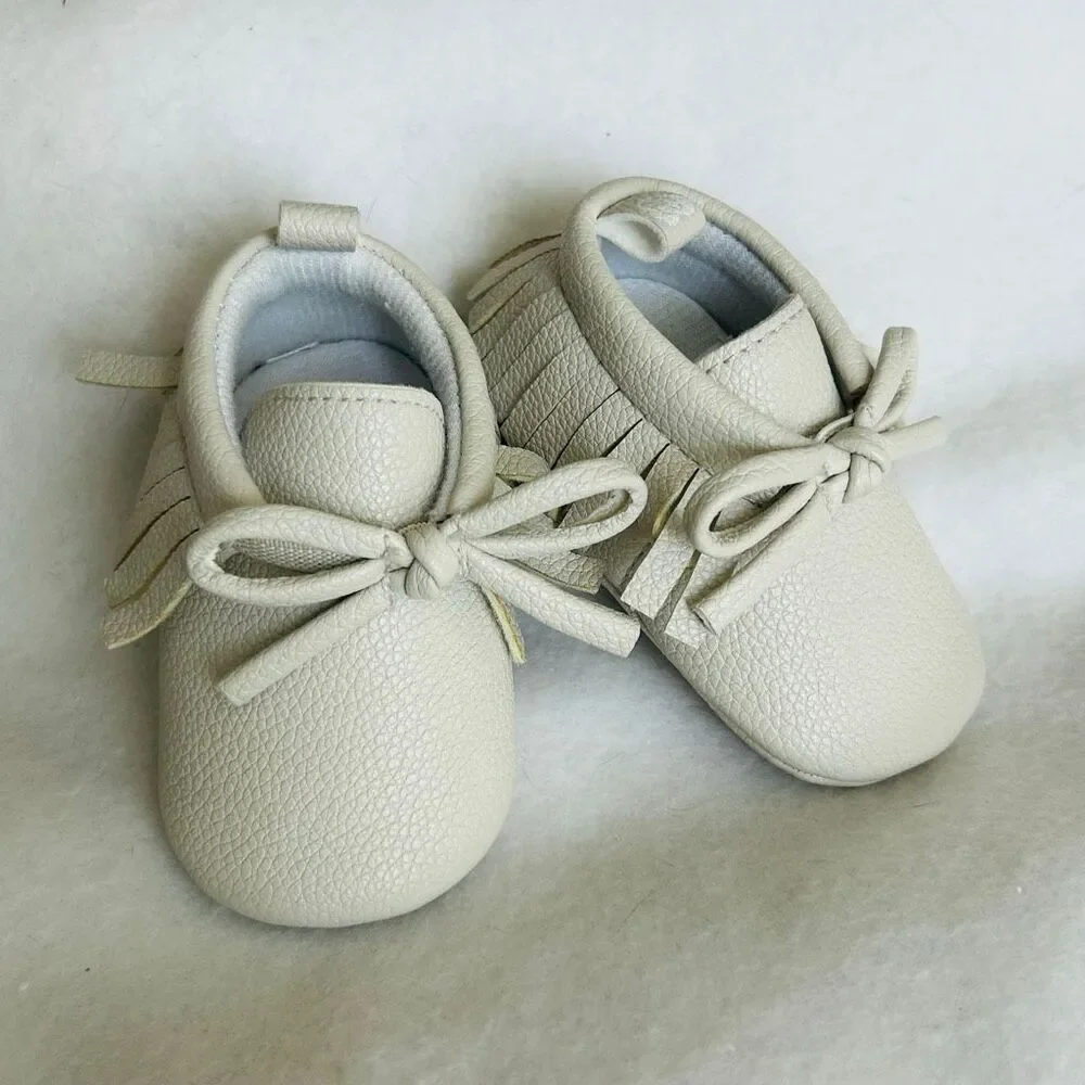 Infant Boots 12 and Moccasins 2(3-6M)